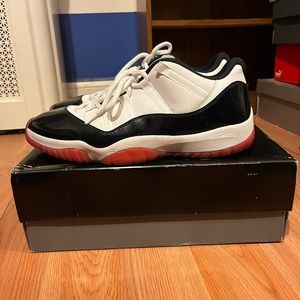 Jordan Retro Bred 11 Lows Concord